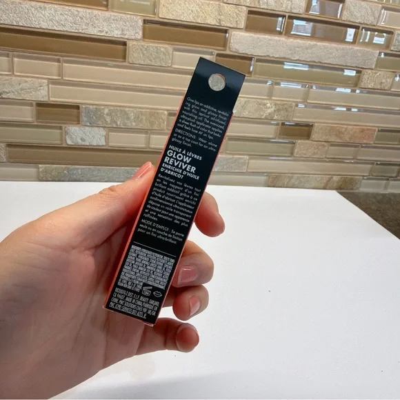 Any 3 for $25 | ELF Glow Reviver Lip Oil - Vibrant Red - Picture 3 of 3